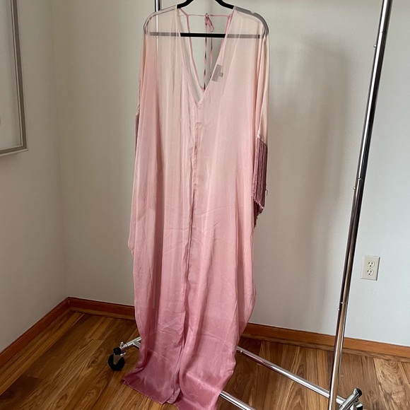 Callie Caftan in Mauve Ombré - Picture 5 of 15